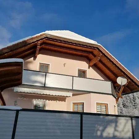 شقة Familie Pichler Neumarkt in Steiermark